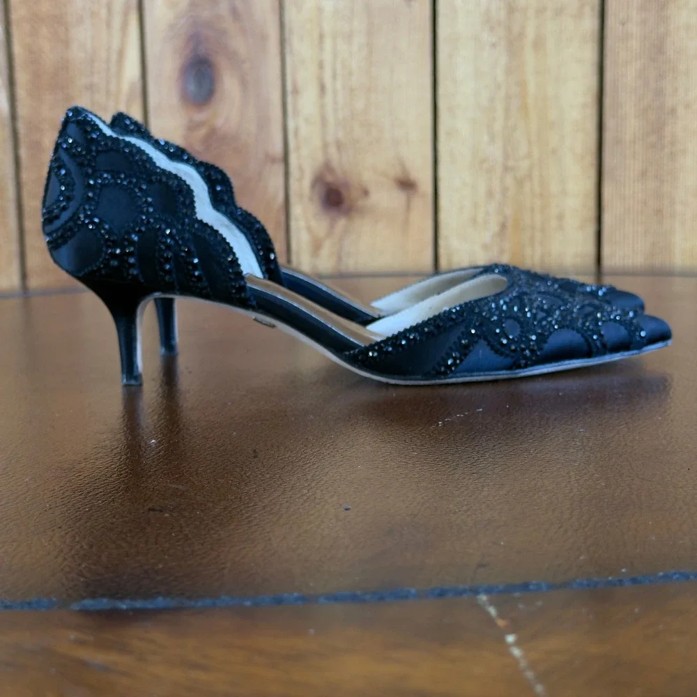 Bagley Mischka Ginny Black Embellished Pointed Toe Dress Pumps Evening Shoes 8‎